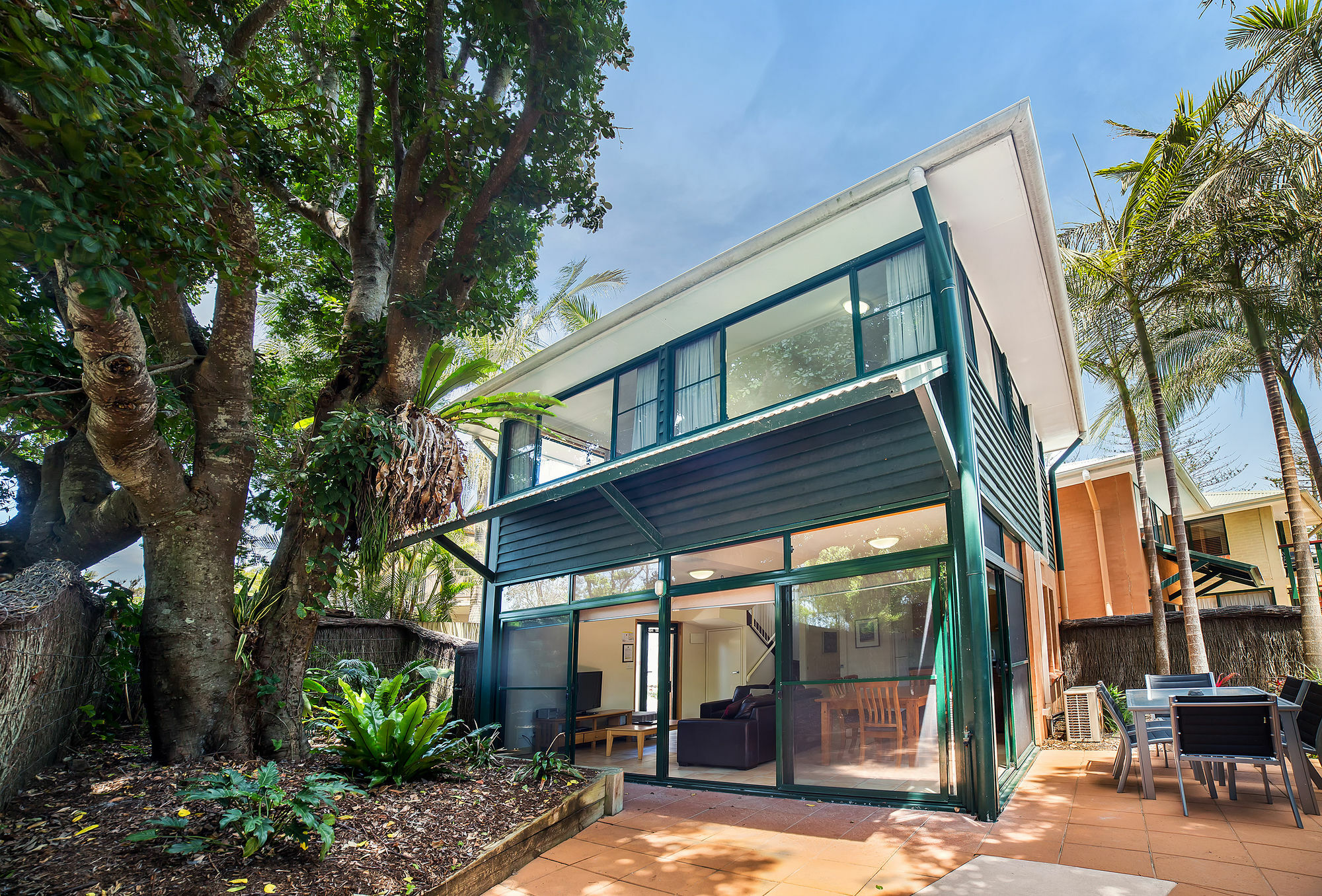 The Crest Byron Bay Aparthotel Eksteriør bilde