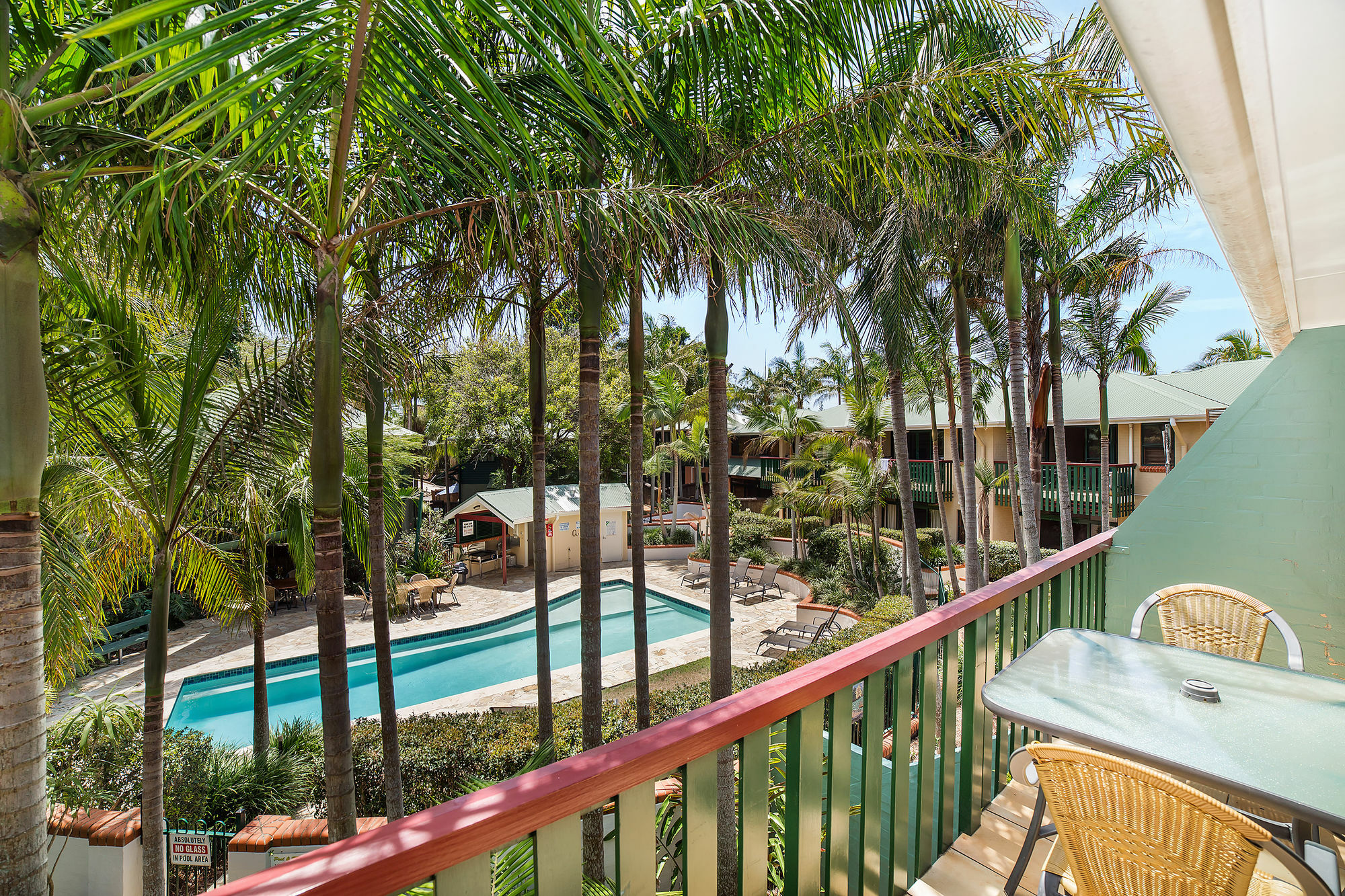 The Crest Byron Bay Aparthotel Eksteriør bilde